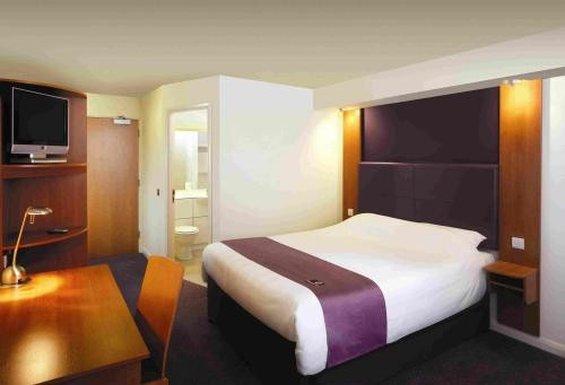 Premier Inn Leicester City Centre ภายนอก รูปภาพ